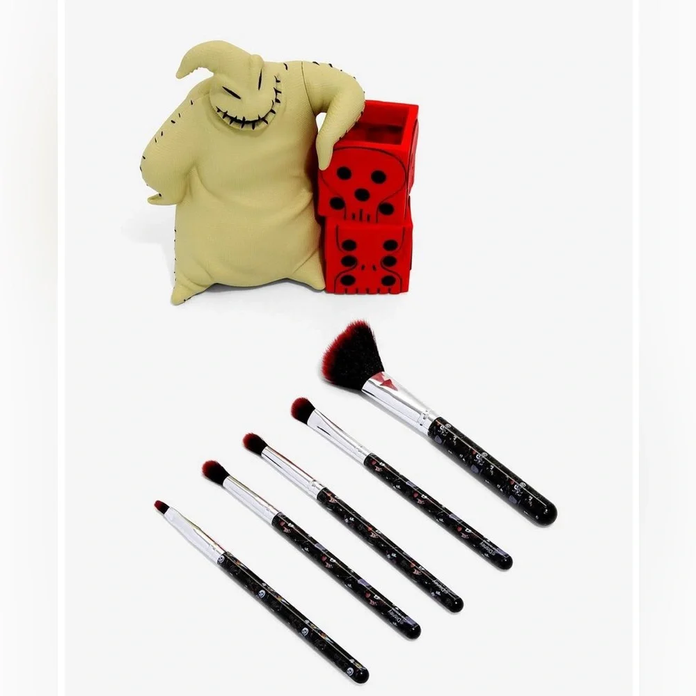 Loungefly The Nightmare Before Christmas Oogie Boogie Make Up Brush Set - Picture 2 of 5
